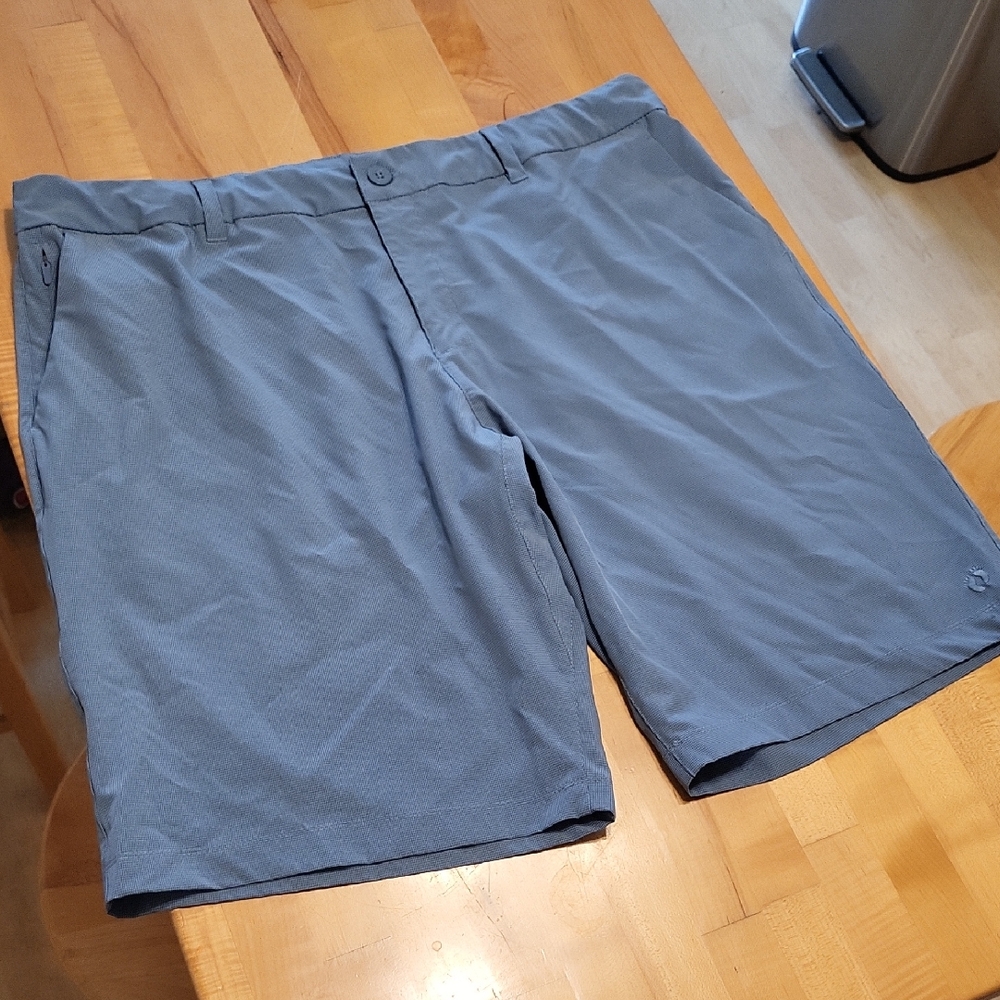 Hang Ten Blue Hybrid Bermudas